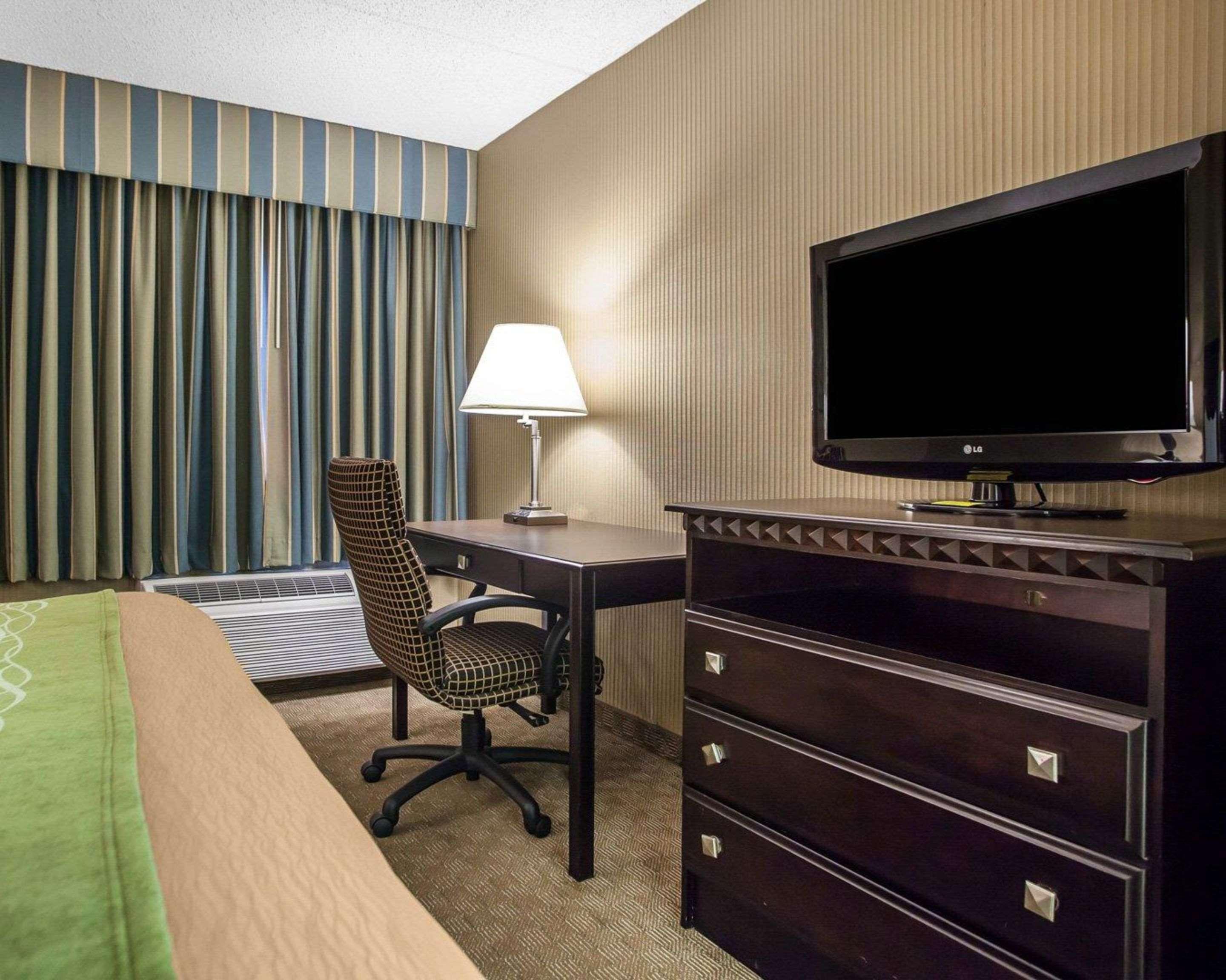 Comfort Inn Edison - New Brunswick Luaran gambar